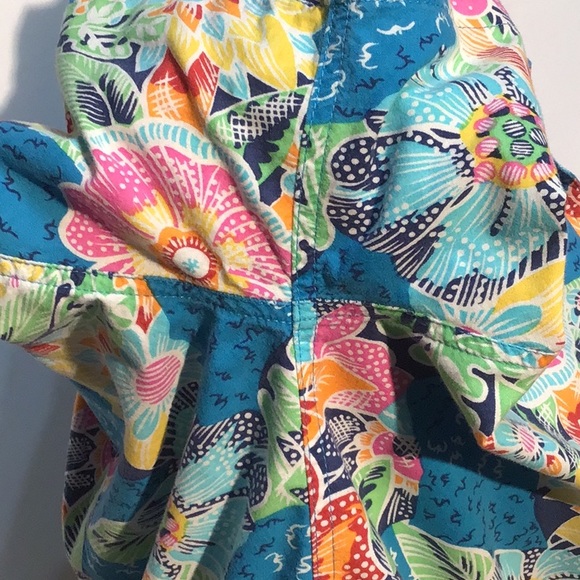 🌼Vintage 80’s🌼 Basic Essentials floral camp shirt size small - Picture 8 of 11